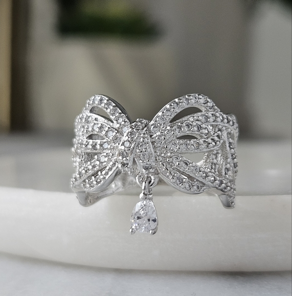 Deluxe Bow ring, 925 Sterling Silver Charmed Aroma Bow Collection - Picture 2 of 9